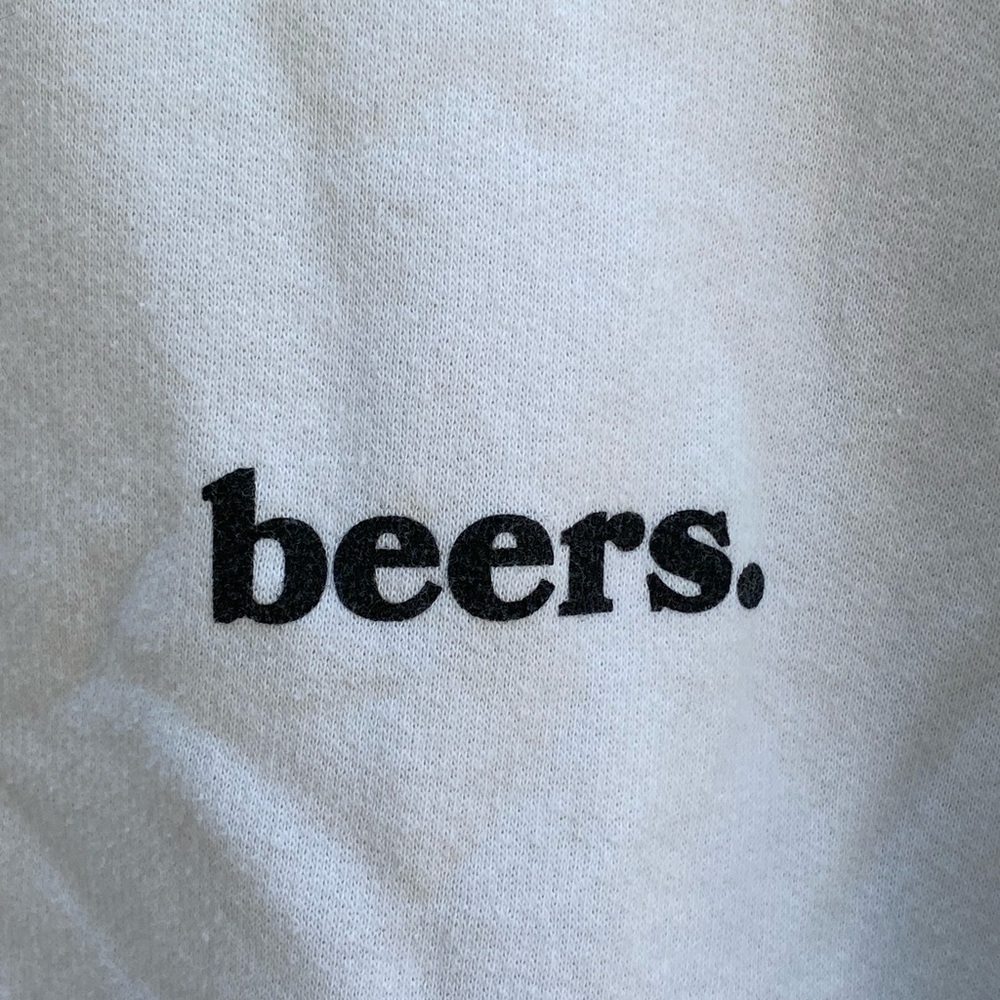 Beers White Crew Neck Graphic Sweatshirt Beer and Sunflowers 🍻🌻